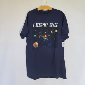 🆕️ Space Mountain navy blue graphic tshirt